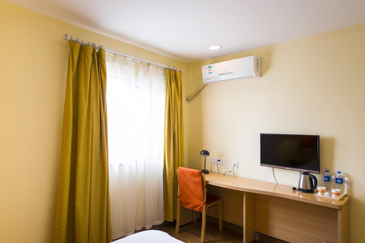Home Inn Shanghai Hongqiao Terminal Jinshajiang Road Changfeng 외부 사진