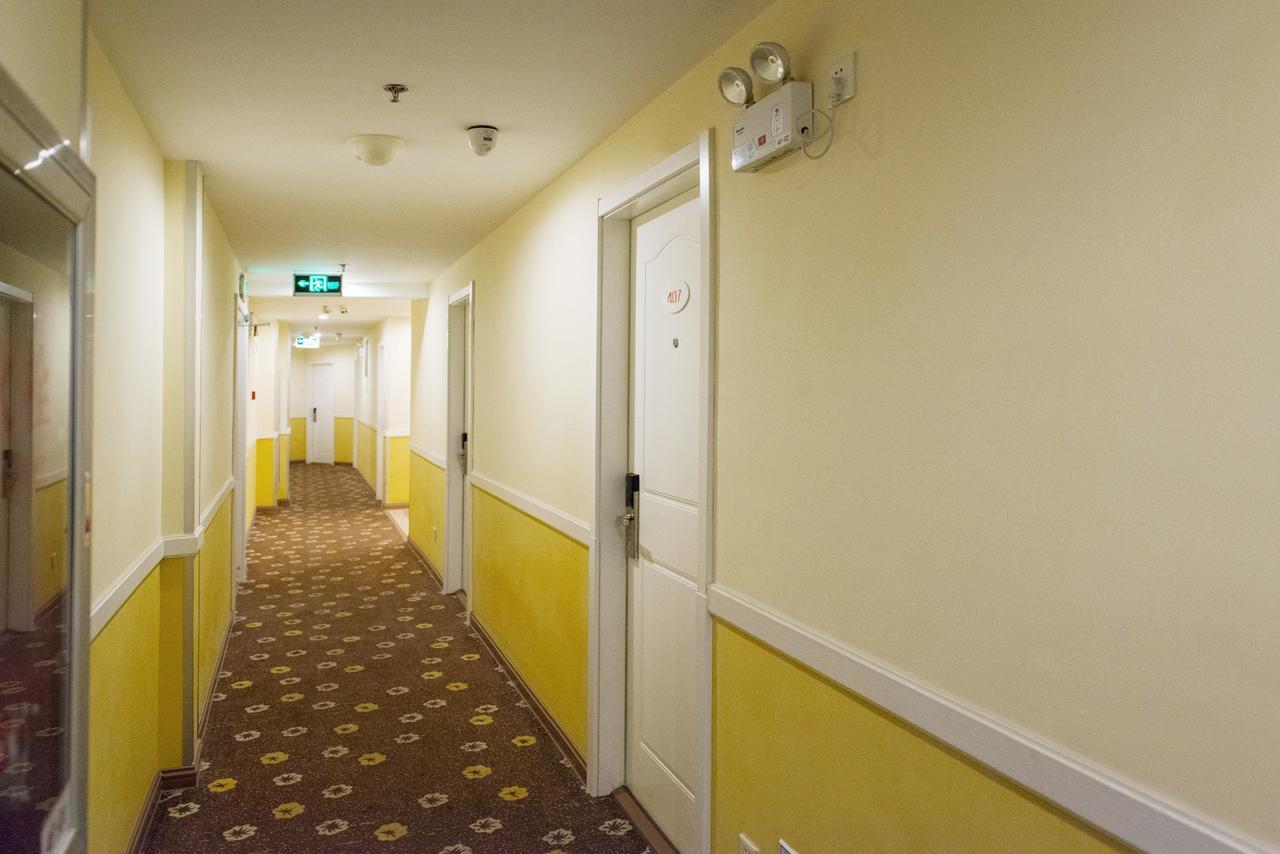 Home Inn Shanghai Hongqiao Terminal Jinshajiang Road Changfeng 외부 사진