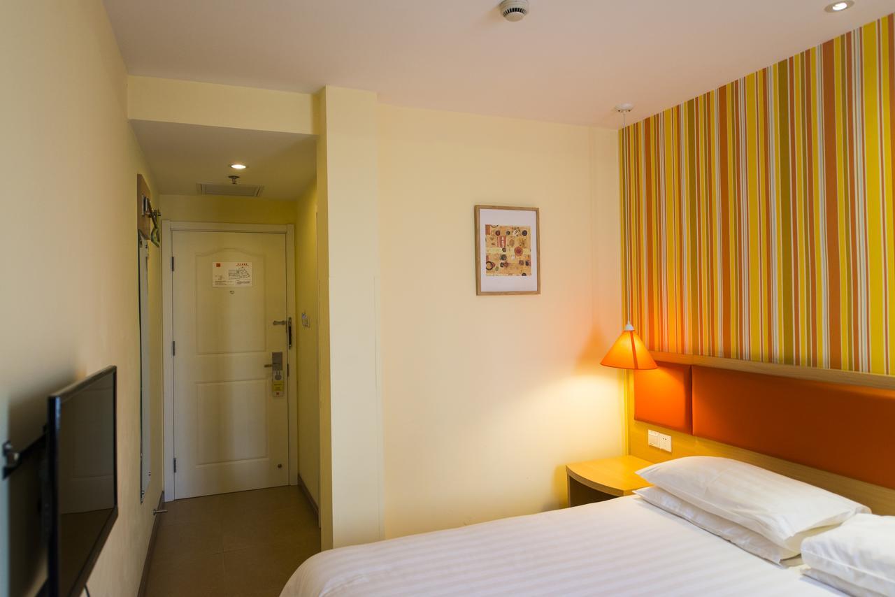 Home Inn Shanghai Hongqiao Terminal Jinshajiang Road Changfeng 외부 사진